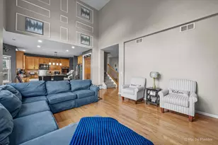 130 Norman Dr, McHenry, IL 60050 - Photo 9