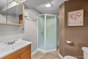 130 Norman Dr, McHenry, IL 60050 - Photo 37
