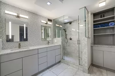 360 E Randolph Street #4203, Chicago, IL 60601 - Photo 17