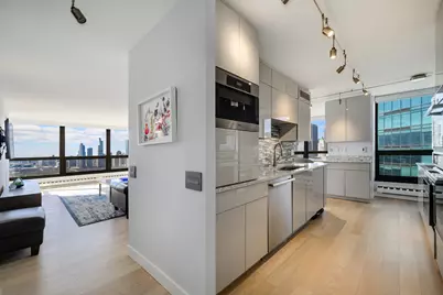 360 E Randolph Street #4203, Chicago, IL 60601 - Photo 3