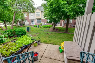 467 Pine Lake Circle, Vernon Hills, IL 60061 - Photo 35