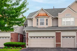 467 Pine Lake Cir, Vernon Hills, IL 60061 - Photo 1