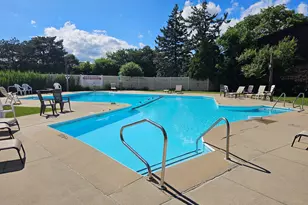 1320 Cass Ln W, Westmont, IL 60559 - Photo 21