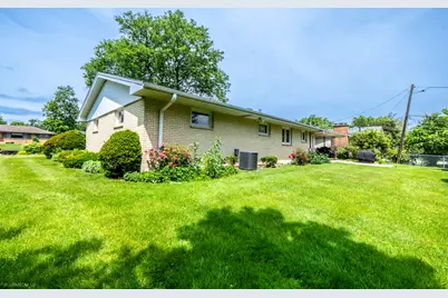 835 Scott Drive, Elgin, IL 60123 - Photo 37