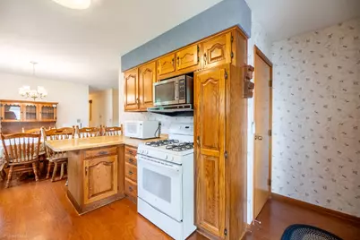 835 Scott Drive, Elgin, IL 60123 - Photo 9