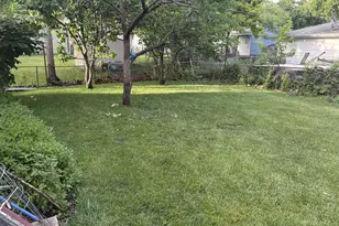 1760 Poplar Ave, Hanover Park, IL 60133 - Photo 15