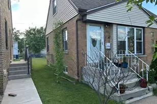 1506 Forest Ave, Calumet City, IL 60409 - Photo 3