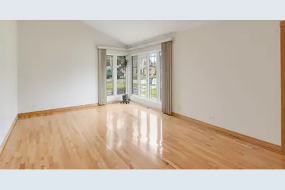 427 E Atwater Avenue, Elmhurst, IL 60126 - Photo 5