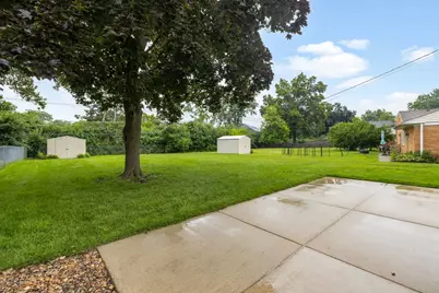 427 E Atwater Avenue, Elmhurst, IL 60126 - Photo 23