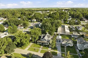305 W Elm St, Fairbury, IL 61739 - Photo 13