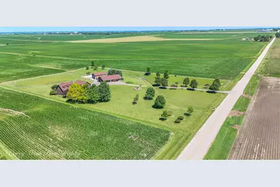 1869 Woodlawn Road, Steward, IL 60553 - Photo 63