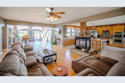 1869 Woodlawn Road, Steward, IL 60553 - Photo 11