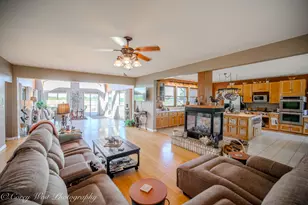 1869 Woodlawn Rd, Steward, IL 60553 - Photo 11