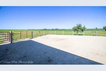 1869 Woodlawn Road, Steward, IL 60553 - Photo 59