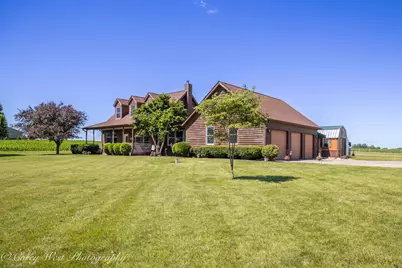 1869 Woodlawn Road, Steward, IL 60553 - Photo 5