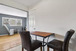 7206 W Wellington Ave, Chicago, IL 60707 - Photo 7