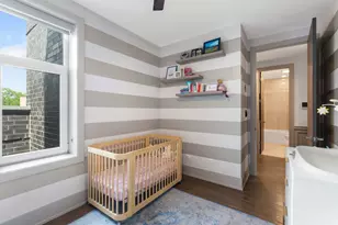1601 W Pearson St, Chicago, IL 60622 - Photo 15