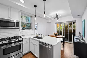 2216 N Sedgwick St, Chicago, IL 60614 - Photo 9