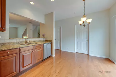 6127 W Mayfair Street, Morton Grove, IL 60053 - Photo 15