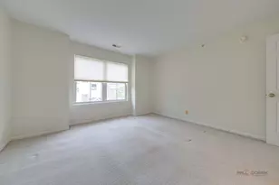 6127 W Mayfair St, Morton Grove, IL 60053 - Photo 25