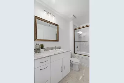 3631 N Halsted Street #312, Chicago, IL 60613 - Photo 13