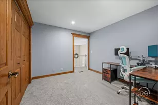 26W373 Churchill Rd, Winfield, IL 60190 - Photo 17