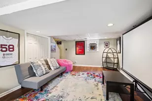 224 N Highland Ave, Elmhurst, IL 60126 - Photo 13