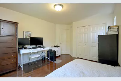 4270 Linden Tree Lane, Glenview, IL 60026 - Photo 27