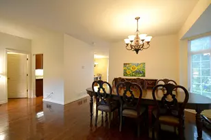 4270 Linden Tree Ln, Glenview, IL 60026 - Photo 5