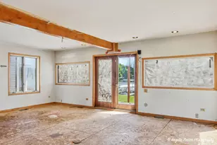 106 Country Club Dr, McHenry, IL 60050 - Photo 9