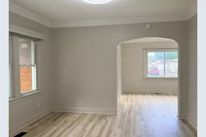 618 E 12th Street, Lockport, IL 60441 - Photo 3