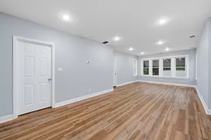 7152 S Racine Ave, Chicago, IL 60636 - Photo 7
