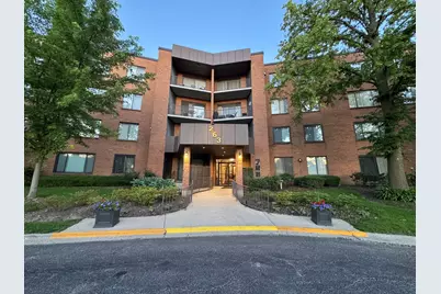 263 S Clubhouse Drive #312, Palatine, IL 60074 - Photo 1