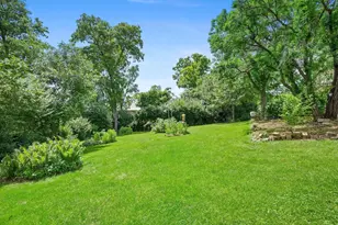 305 Sulgrave Ct, Bolingbrook, IL 60440 - Photo 5
