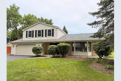 1554 Chickasaw Drive, Naperville, IL 60563 - Photo 1