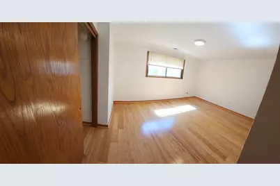 5819 W Higgins Avenue #1D, Chicago, IL 60630 - Photo 19