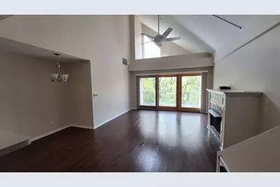 1111 Burlington Avenue #402, Lisle, IL 60532 - Photo 3