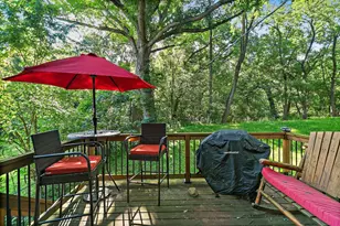 5806 Wonder Woods Dr, Wonder Lake, IL 60097 - Photo 21