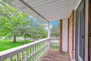 9350 Windsor Pkwy, Tinley Park, IL 60487 - Photo 21