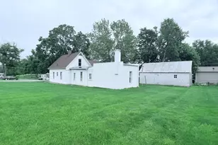 205 E Pease St, Heyworth, IL 61745 - Photo 21