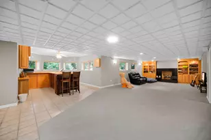 36W244 Fieldcrest Dr, Saint Charles, IL 60175 - Photo 47