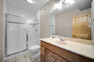 36W244 Fieldcrest Dr, Saint Charles, IL 60175 - Photo 53