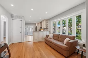 1610 Stockton Ave, Des Plaines, IL 60018 - Photo 3