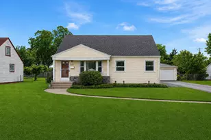 832 N Prater Ave, Melrose Park, IL 60164 - Photo 1