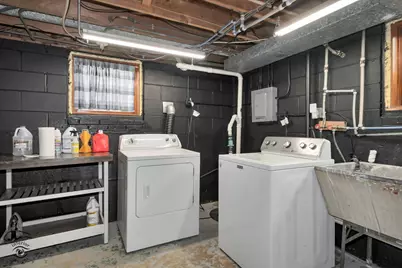 [Address not provided], Worth, IL 60482 - Photo 23