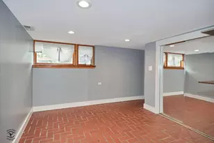 [Address not provided], Worth, IL 60482 - Photo 19