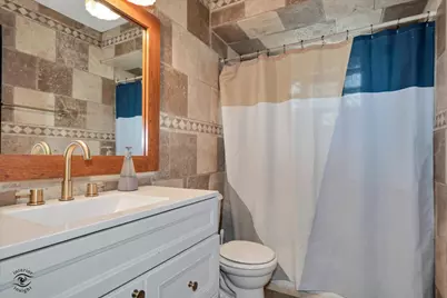 [Address not provided], Worth, IL 60482 - Photo 13