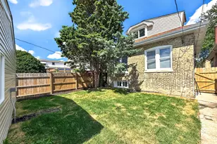2426 N Neva Ave, Chicago, IL 60707 - Photo 27