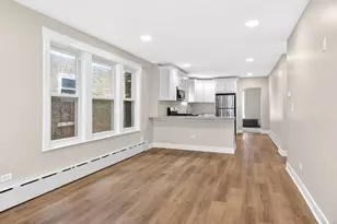 2426 N Neva Ave, Chicago, IL 60707 - Photo 7
