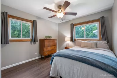 645 Morton Street, Hoffman Estates, IL 60169 - Photo 25